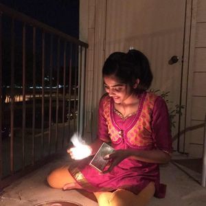 Meet your Posher, Devanshi